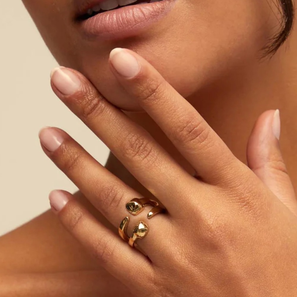 Uno de 50 Gold plated Connected Ring